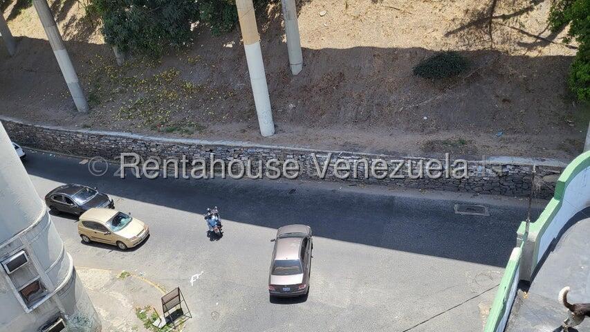 Local comercial en venta en Caracas (Sabana Grande), foto 2 de 12