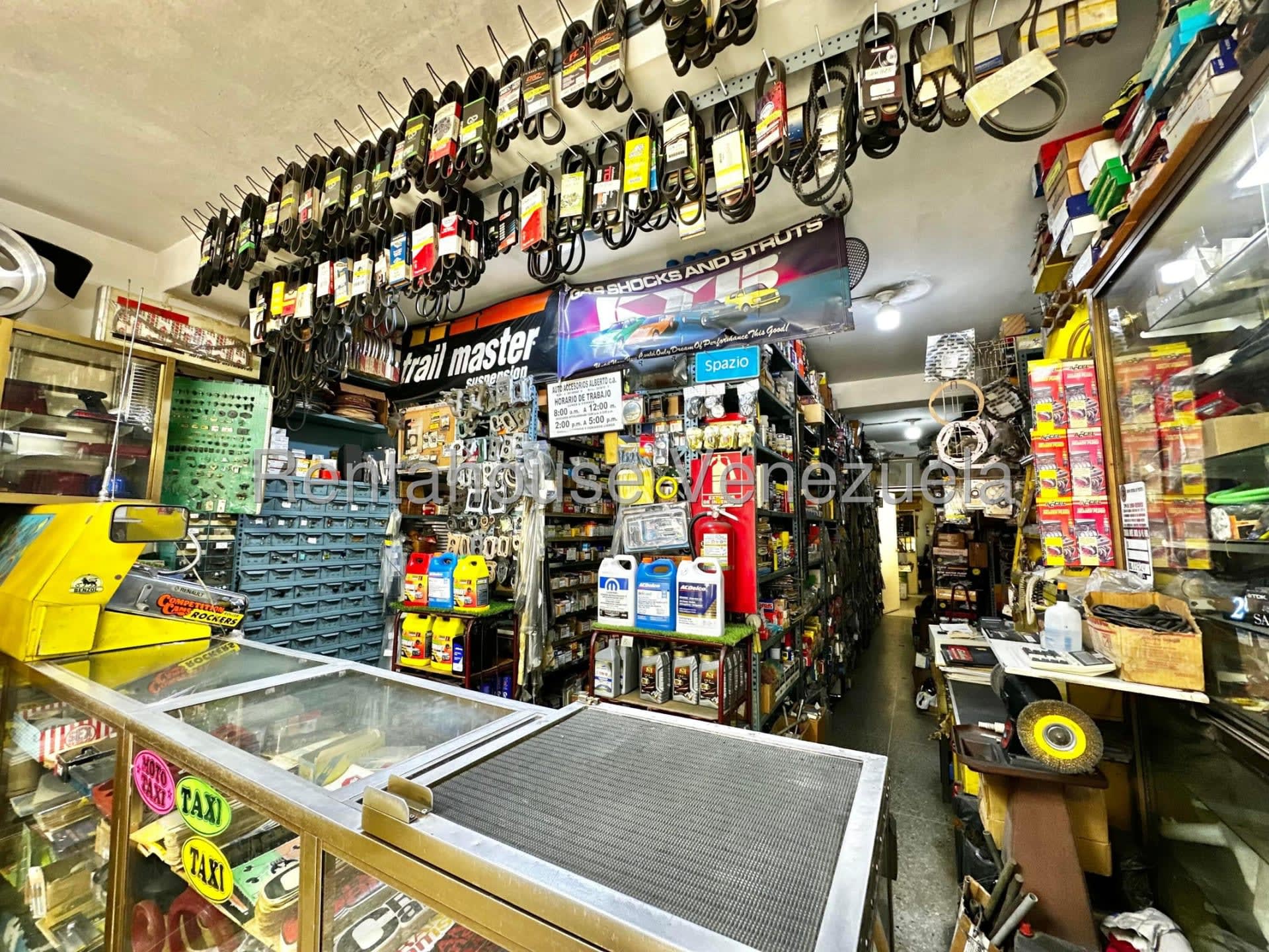 Local comercial en venta en Caracas (Catia), foto 3 de 12