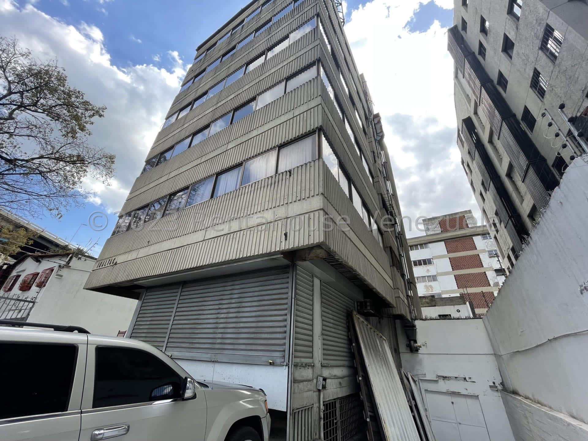 Local comercial en venta en Caracas (Colinas de Bello Monte), foto 1 de 12