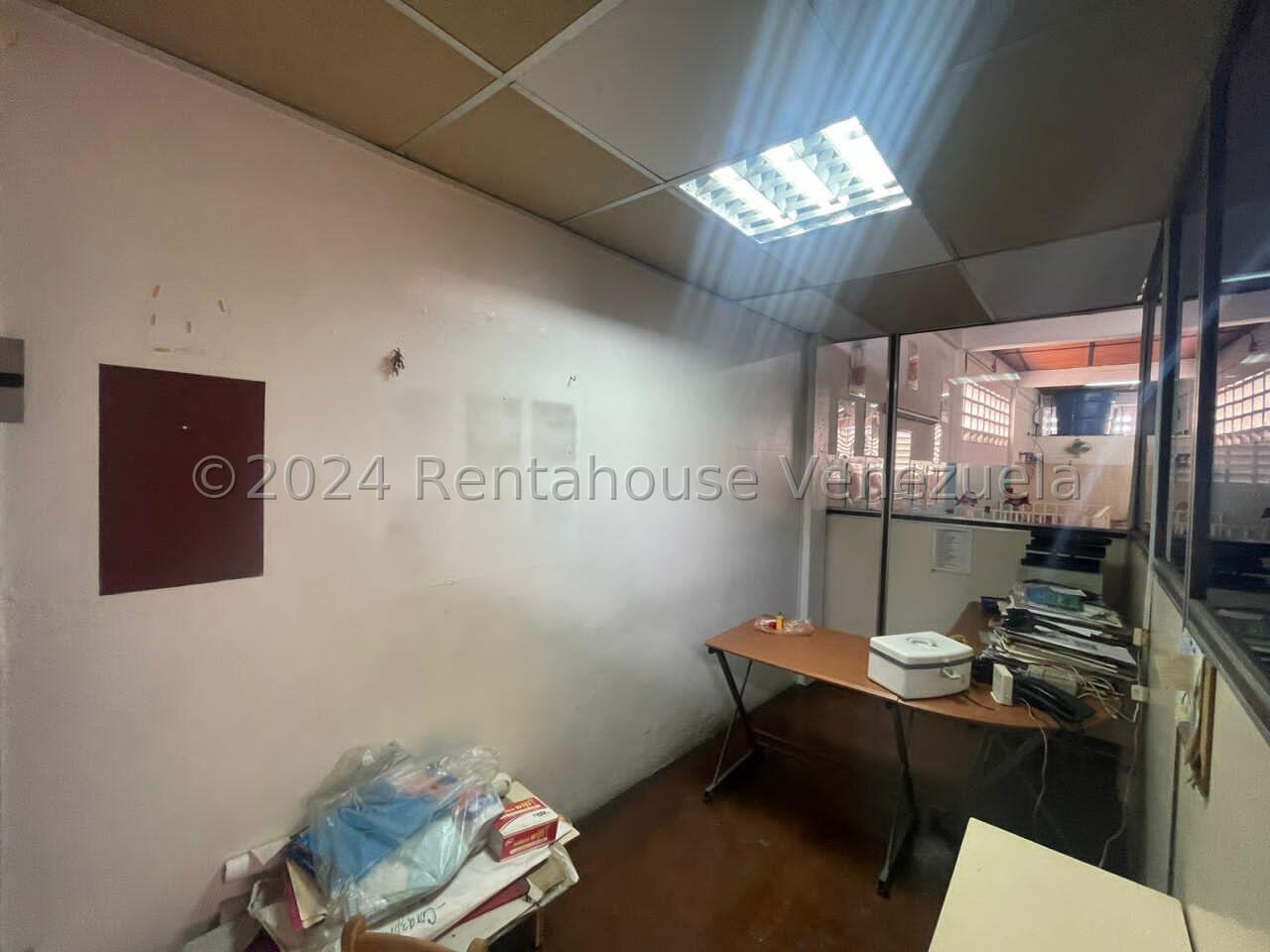Local comercial en venta en Guatire, foto 3 de 12