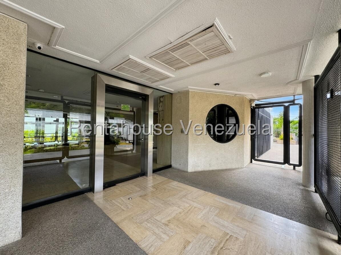 Apartamento en venta en Caracas (Lomas de Prados del Este), foto 2 de 12