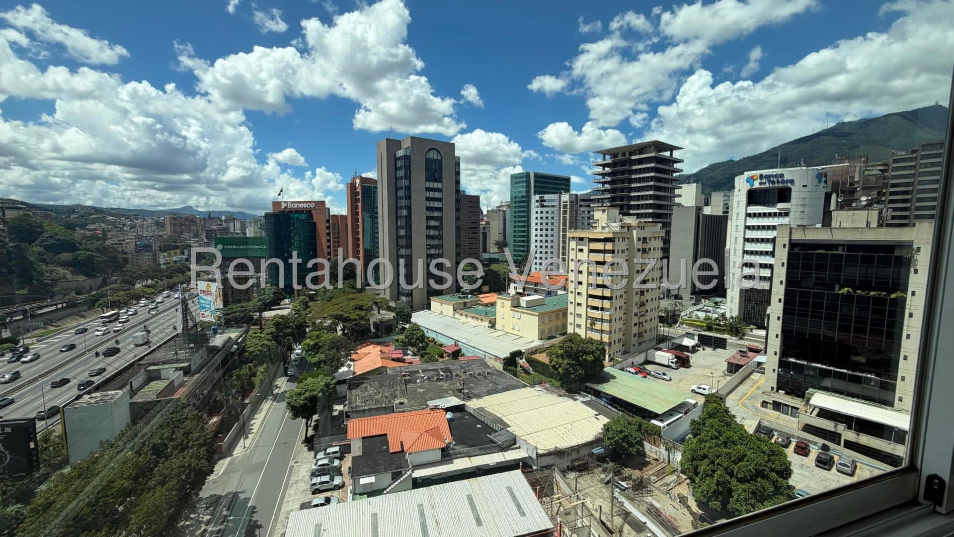 Apartamento en venta en Caracas (El Rosal), foto 4 de 12