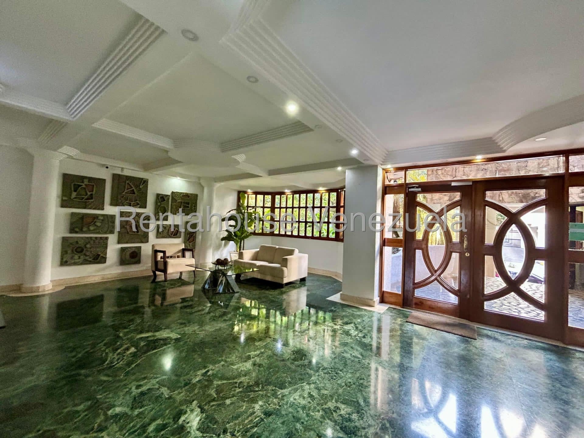 Apartamento en venta en Caracas (El Rosal), foto 2 de 12