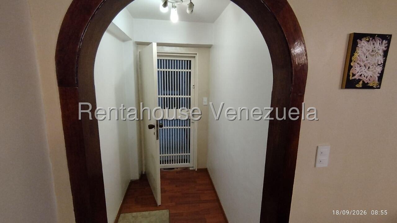 Apartamento en venta en Caracas (La Urbina), foto 3 de 12