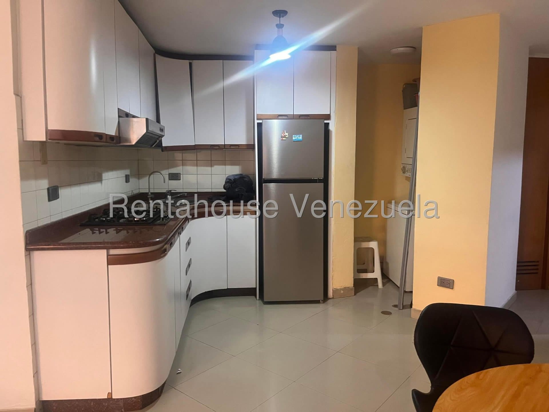 Apartamento en venta en Caracas (El Recreo), foto 3 de 4
