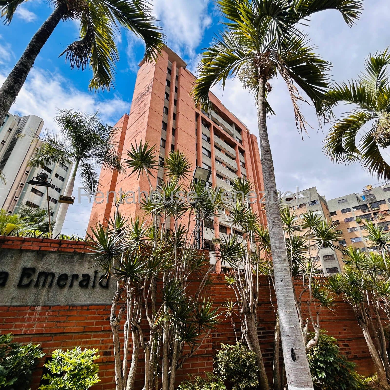 Apartamento en venta en Caracas (Las Esmeraldas), foto 1 de 12