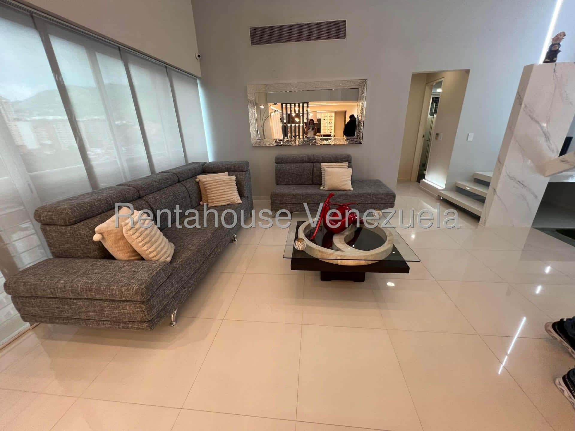 Apartamento en venta en Caracas (San Bernardino), foto 1 de 12