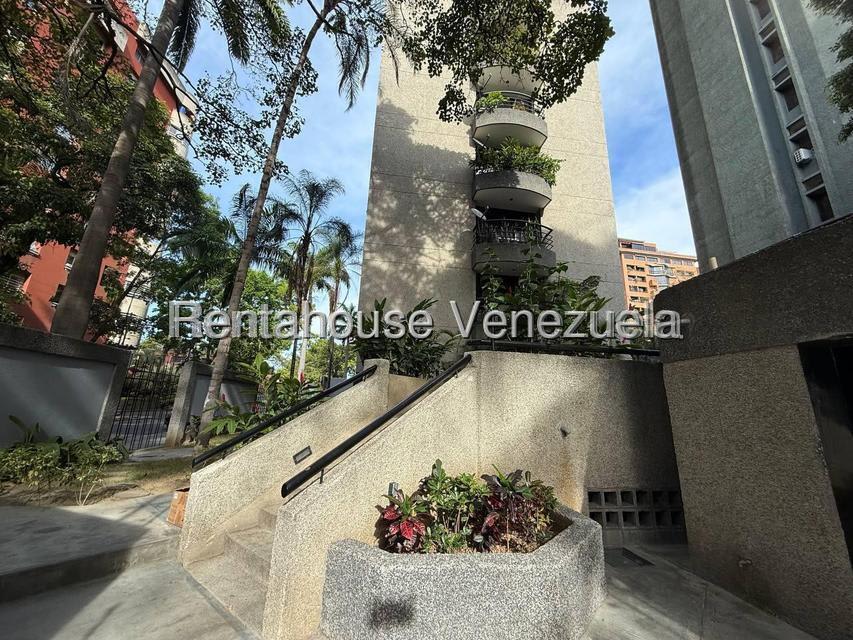 Apartamento en venta en Caracas (El Rosal), foto 1 de 12
