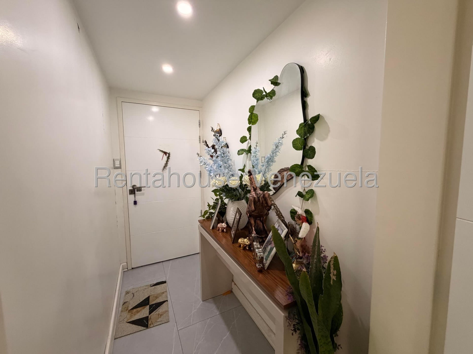 Apartamento en venta en Caracas (Campo Alegre), foto 3 de 12