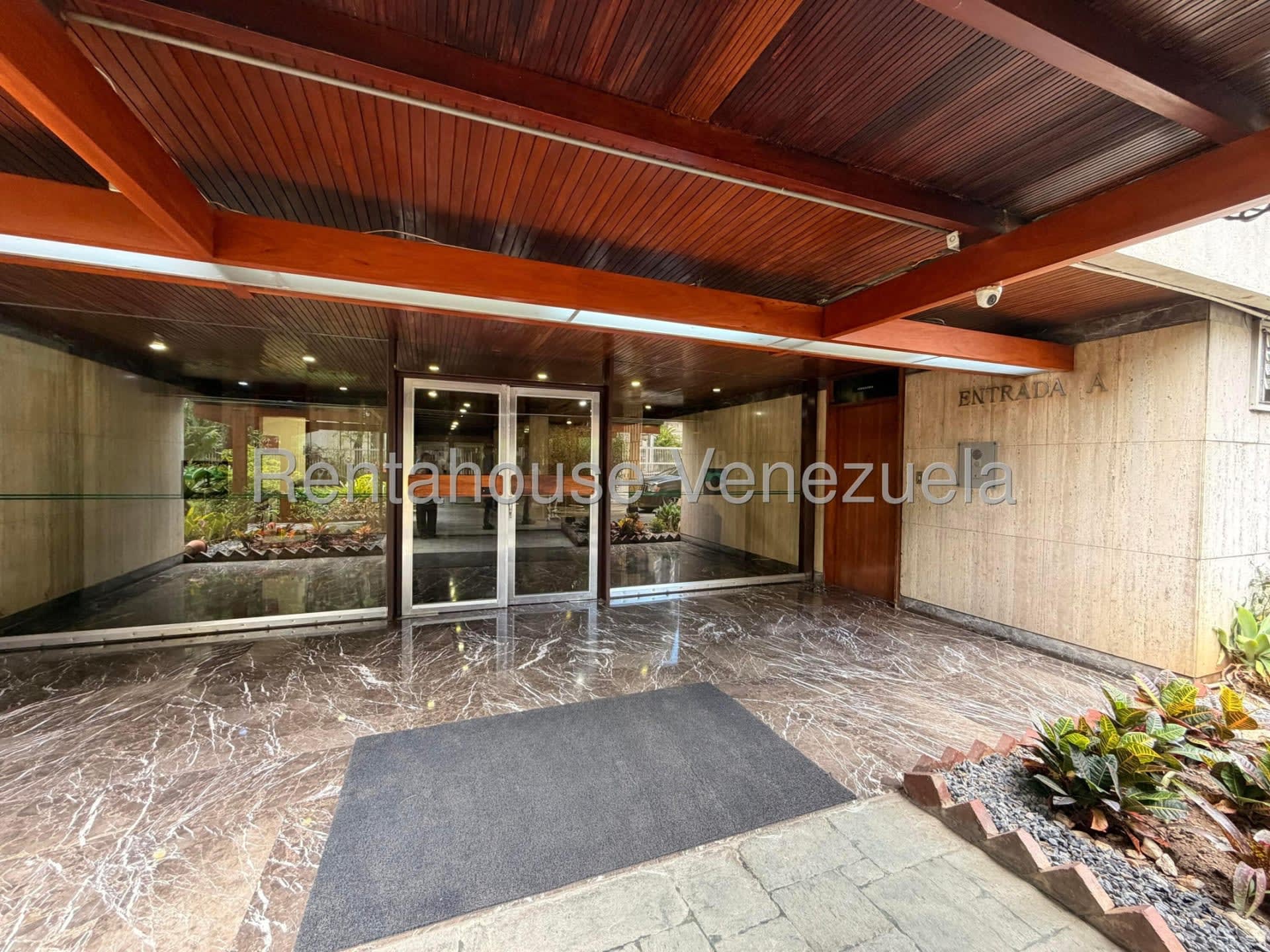Apartamento en venta en Caracas (Campo Alegre), foto 2 de 12