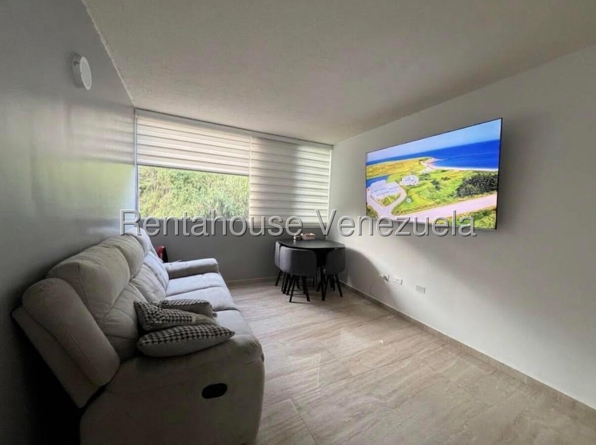Apartamento en venta en Caracas (Los Naranjos Humboldt), foto 3 de 9