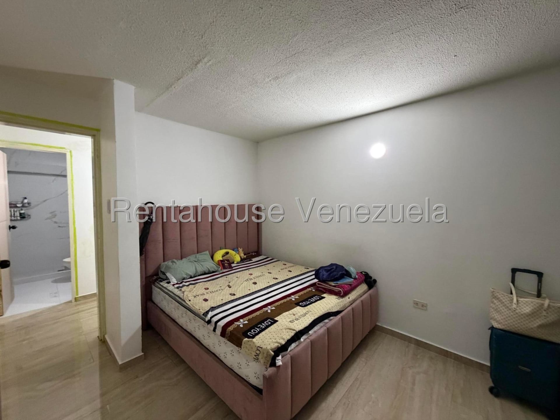 Apartamento en venta en Caracas (Los Naranjos Humboldt), foto 5 de 9
