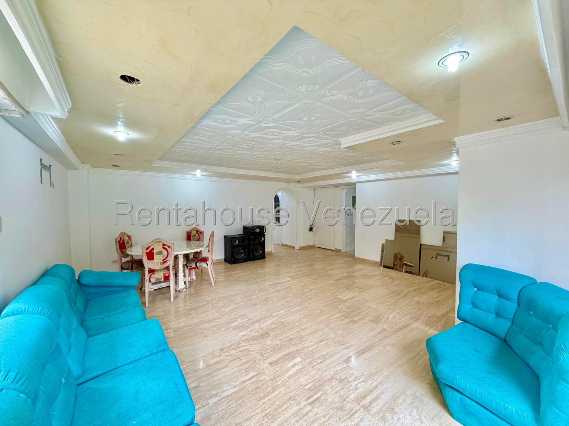 Apartamento en venta en Caracas (La Urbina), foto 3 de 12