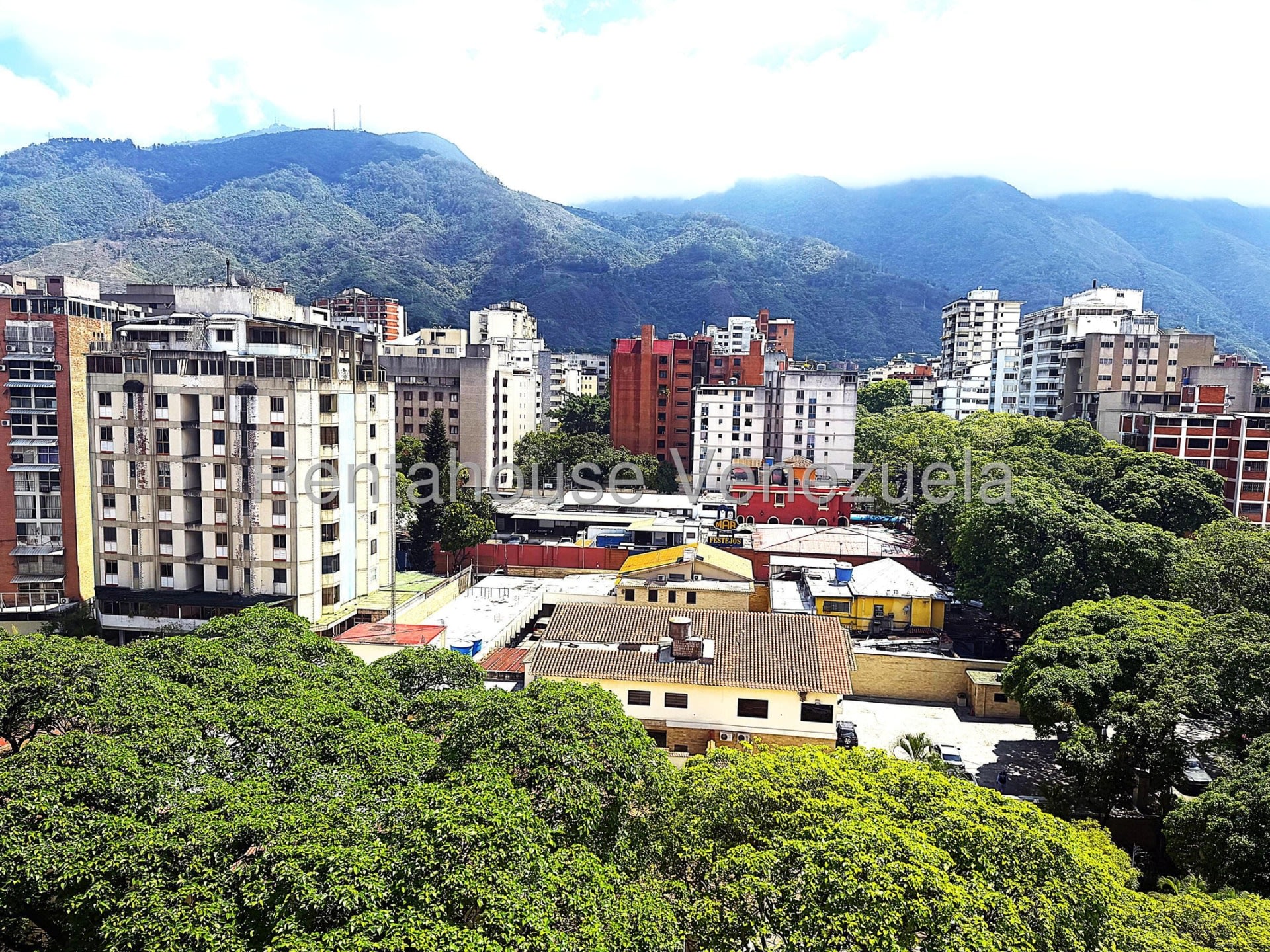 Apartamento en venta en Caracas (La Florida), foto 3 de 12