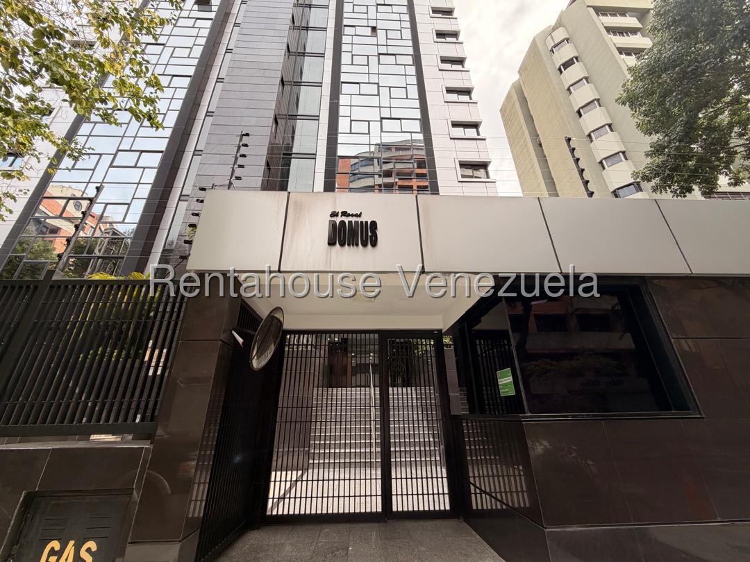 Apartamento en venta en Caracas (El Rosal), foto 1 de 12