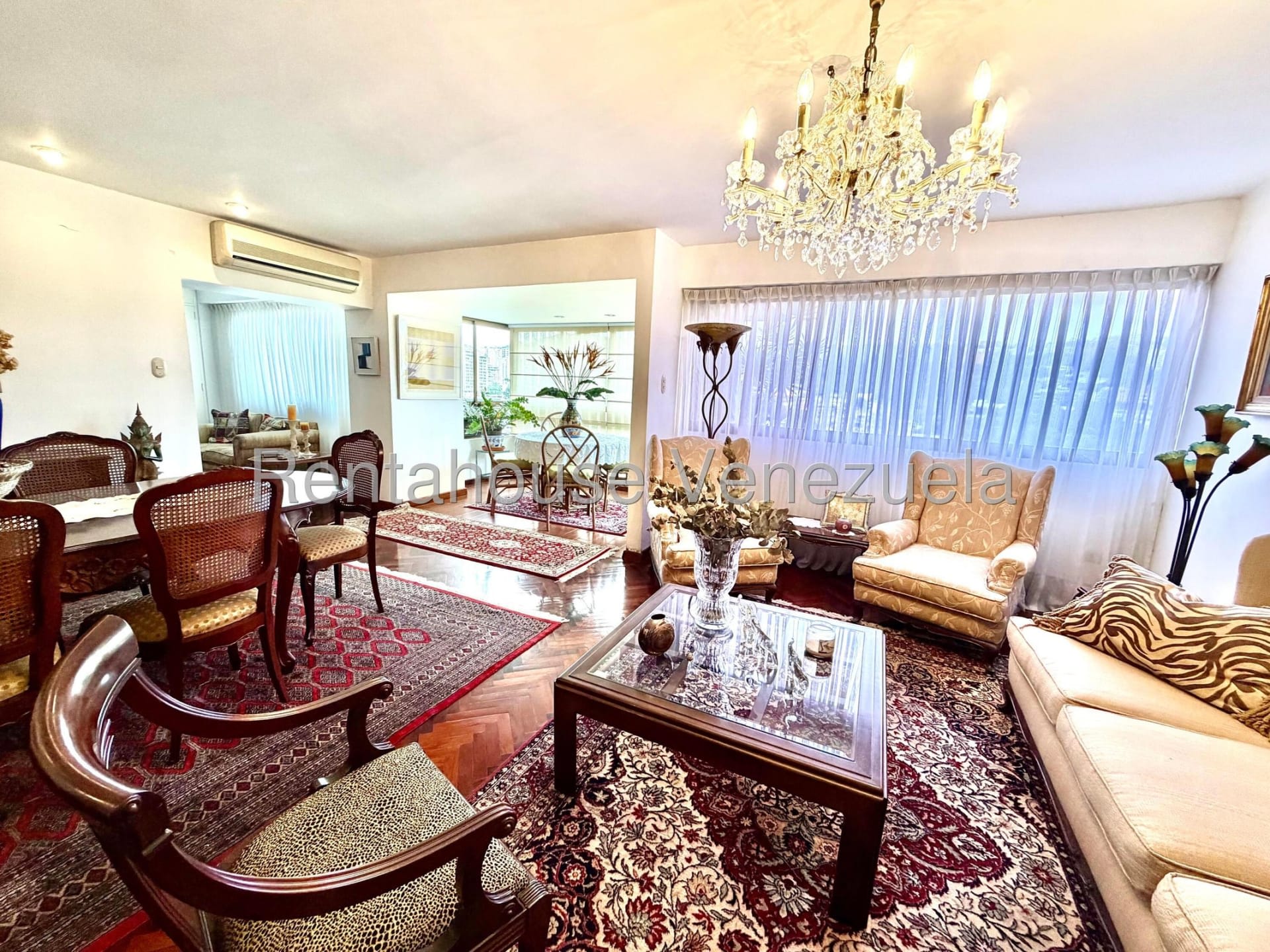 Apartamento en venta en Caracas (Las Mesetas de Santa Rosa de Lima), foto 3 de 12