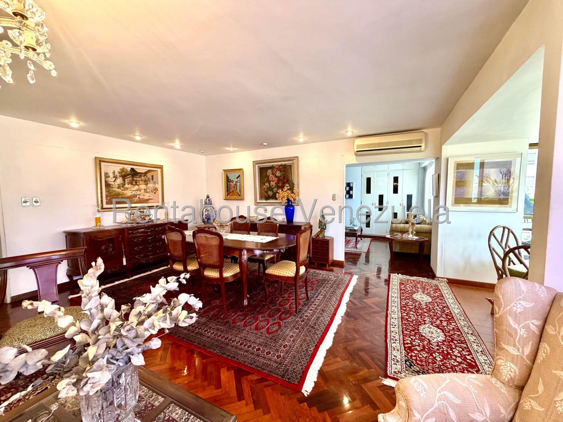 Apartamento en venta en Caracas (Las Mesetas de Santa Rosa de Lima), foto 4 de 12