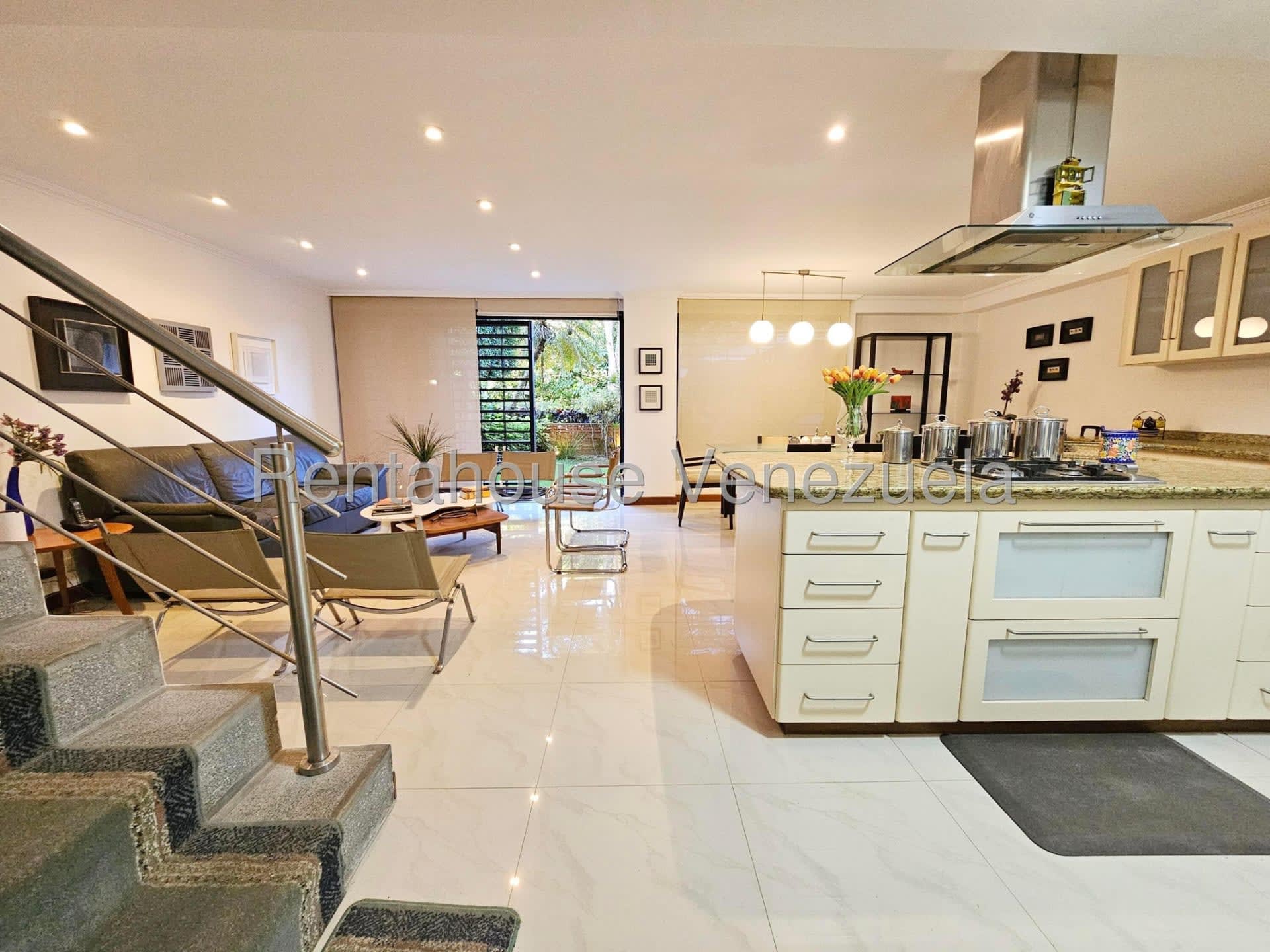 Apartamento en venta en Caracas (La Boyera), foto 2 de 12