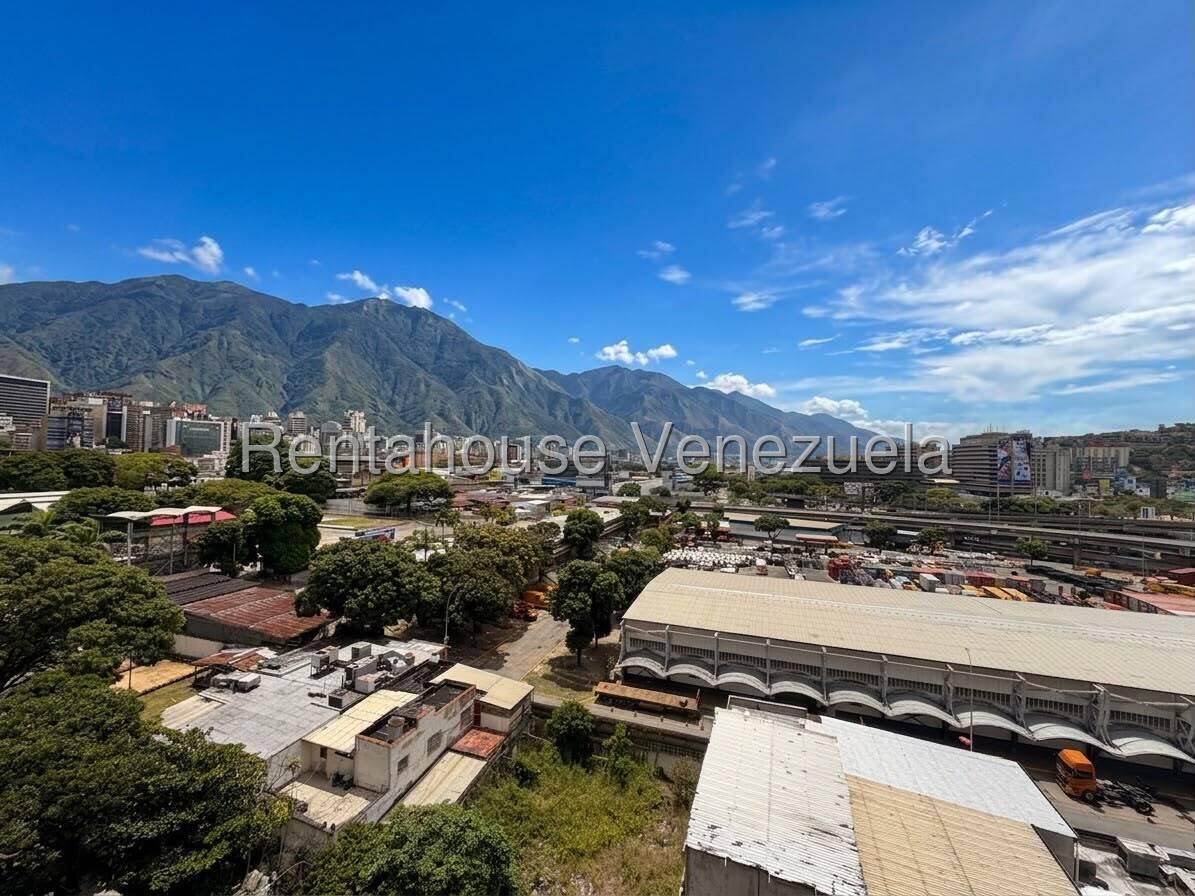 Apartamento en venta en Caracas (El Rosal), foto 3 de 12