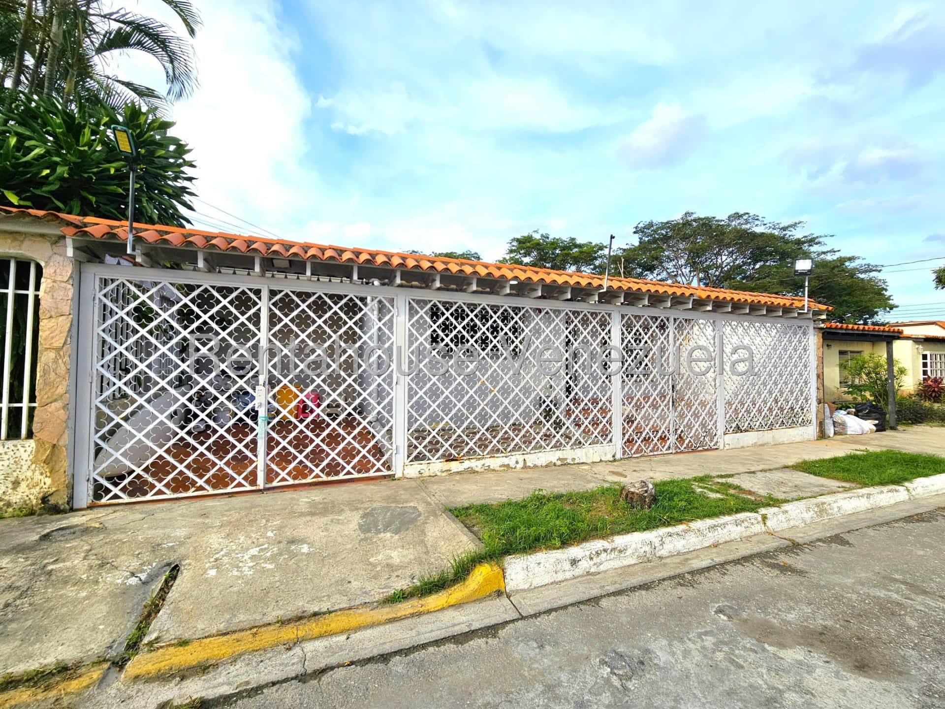 Casa en venta en Barquisimeto (La Morenera), foto 1 de 12