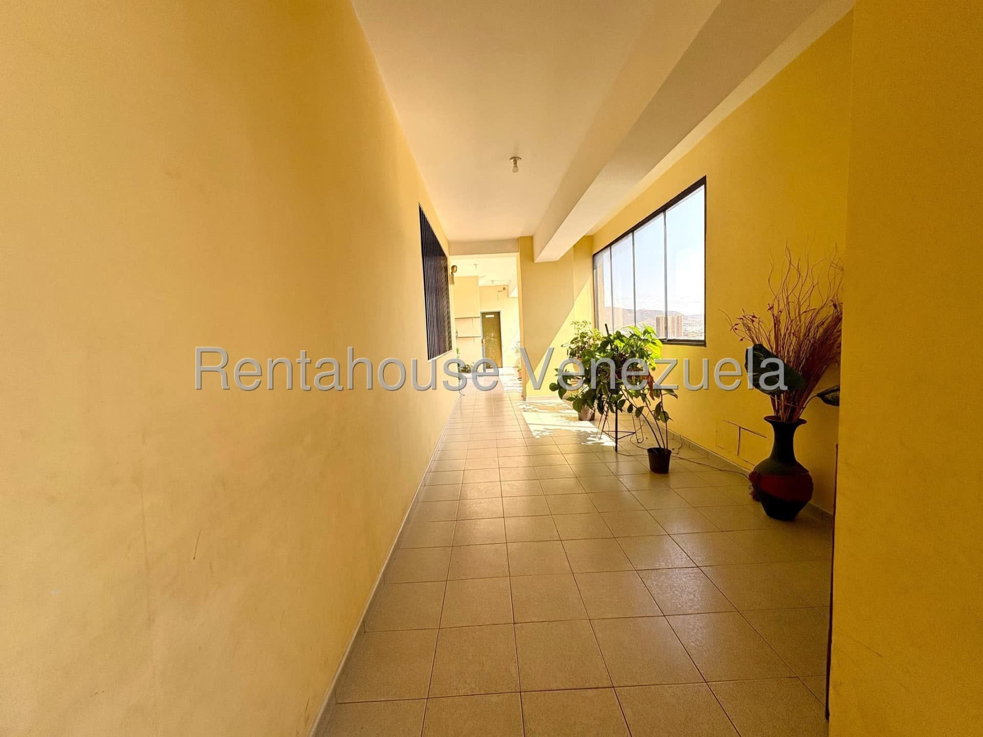 Apartamento en alquiler en Barquisimeto (Zona Oeste), foto 4 de 12