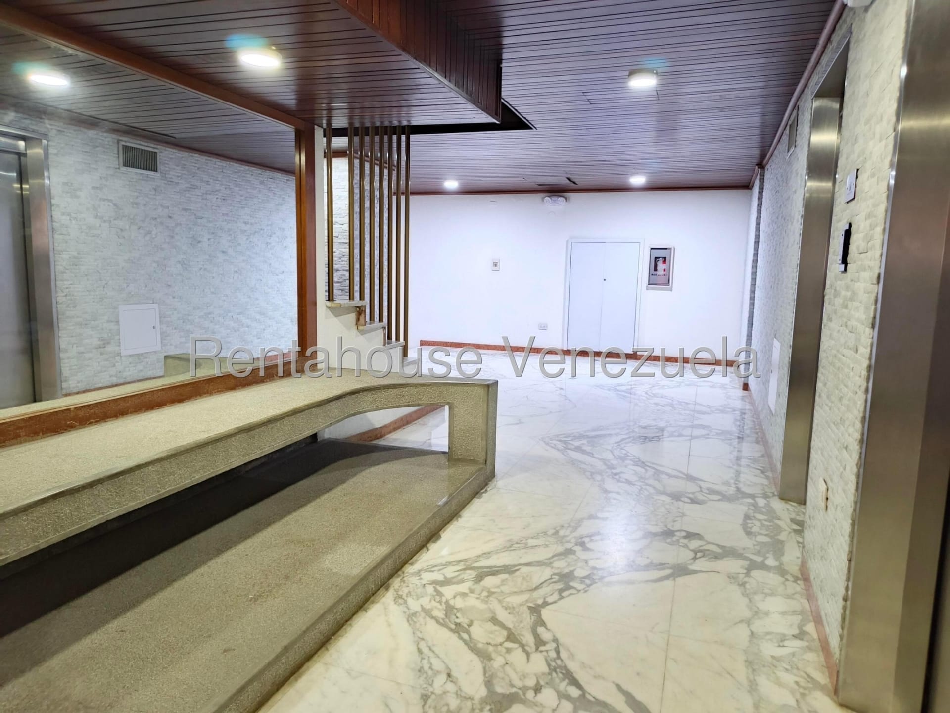 Apartamento en venta en Caracas (El Rosal), foto 4 de 12