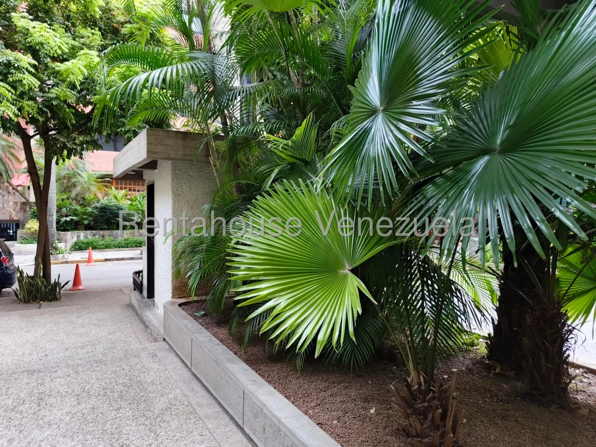 Apartamento en venta en Caracas (El Rosal), foto 2 de 12
