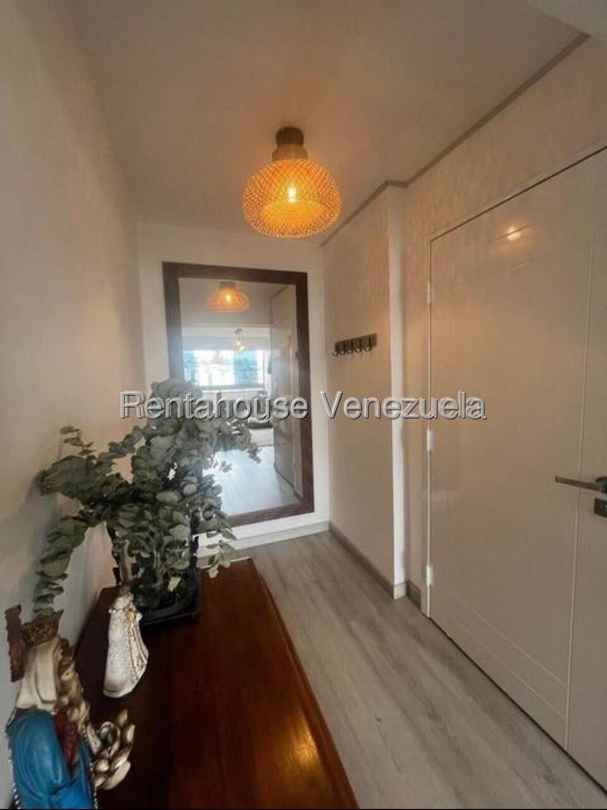 Apartamento en alquiler en Caracas (La Boyera), foto 2 de 12