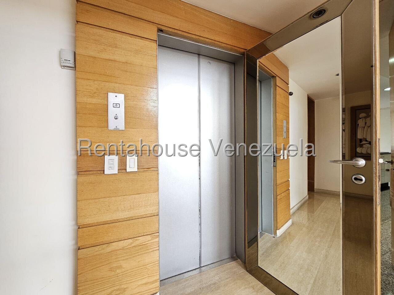Apartamento en venta en Caracas (Colinas de Valle Arriba), foto 3 de 12