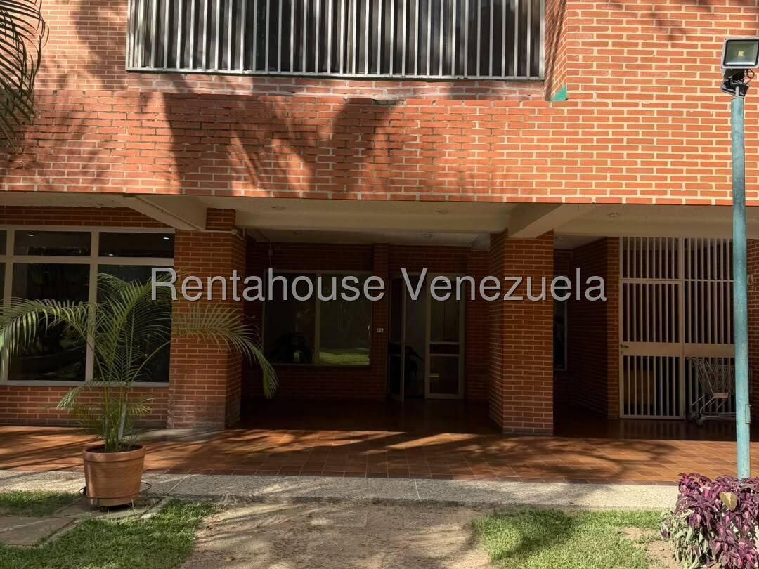 Apartamento en alquiler en Caracas (Los Naranjos del Cafetal), foto 2 de 12