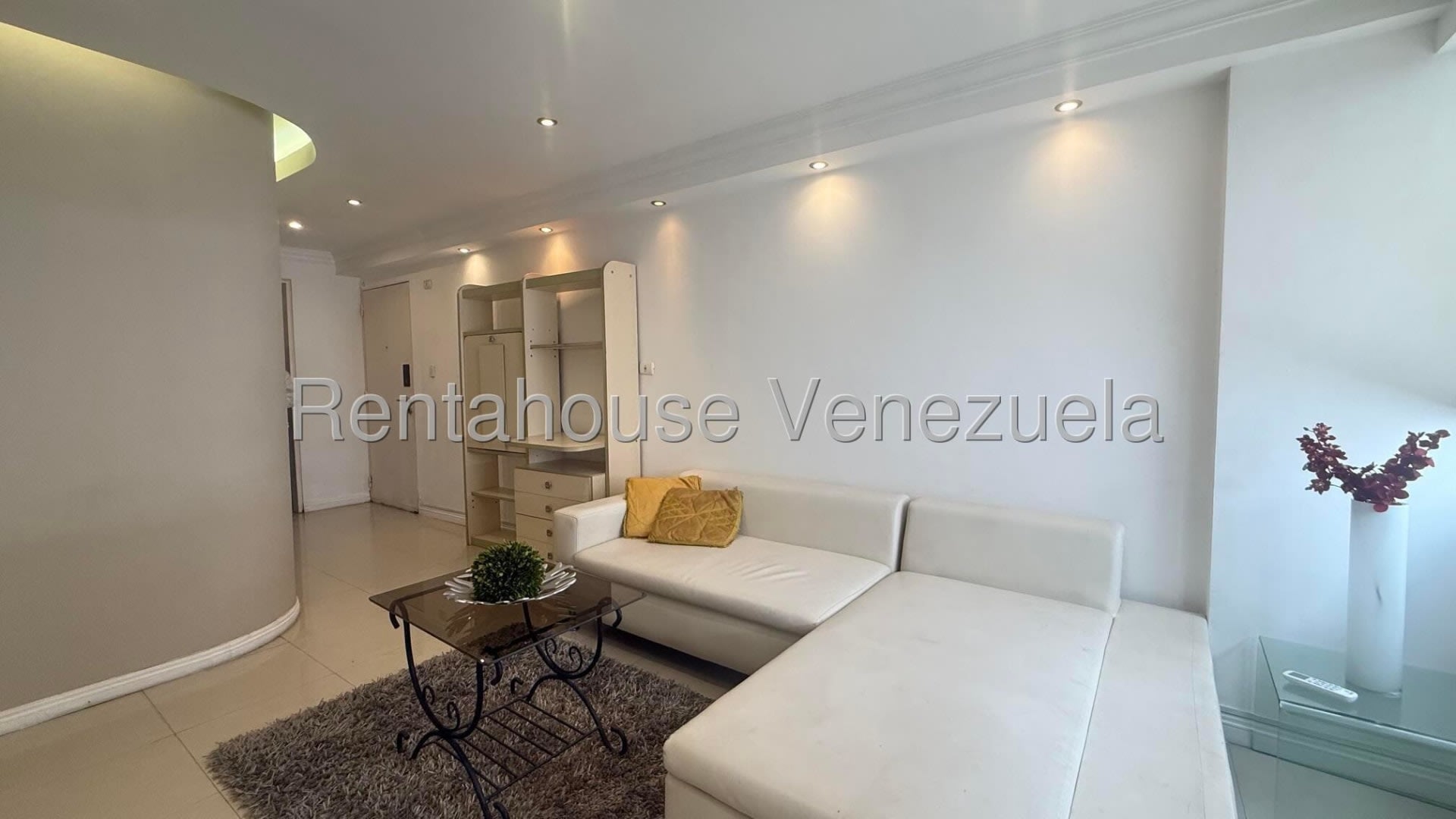 Apartamento en alquiler en Caracas (La Boyera), foto 1 de 12