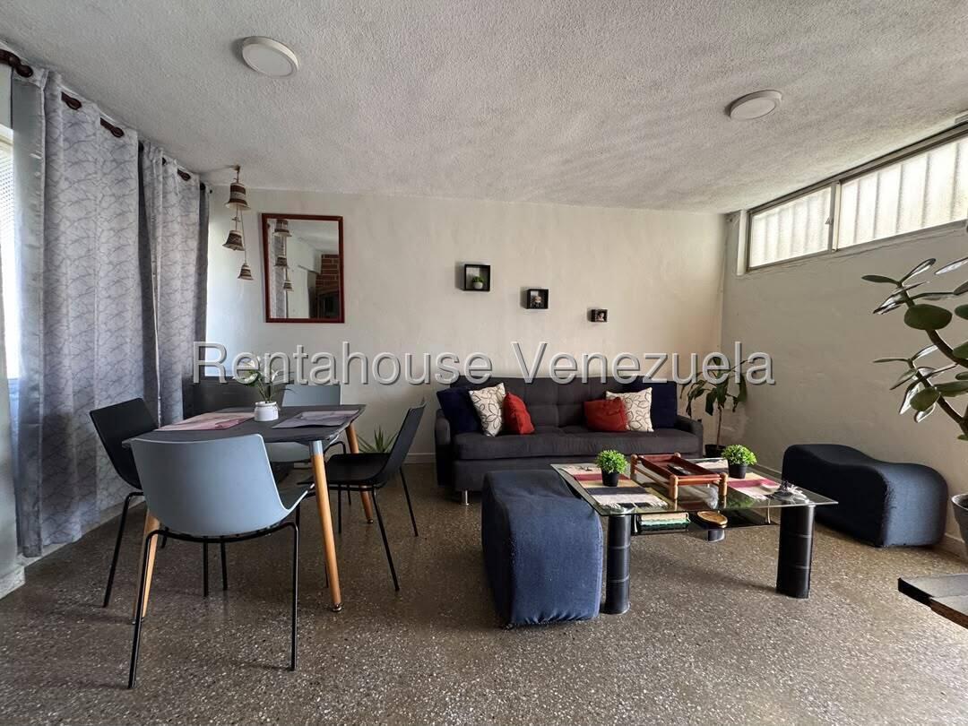 Apartamento en venta en Caracas (El Valle), foto 3 de 12