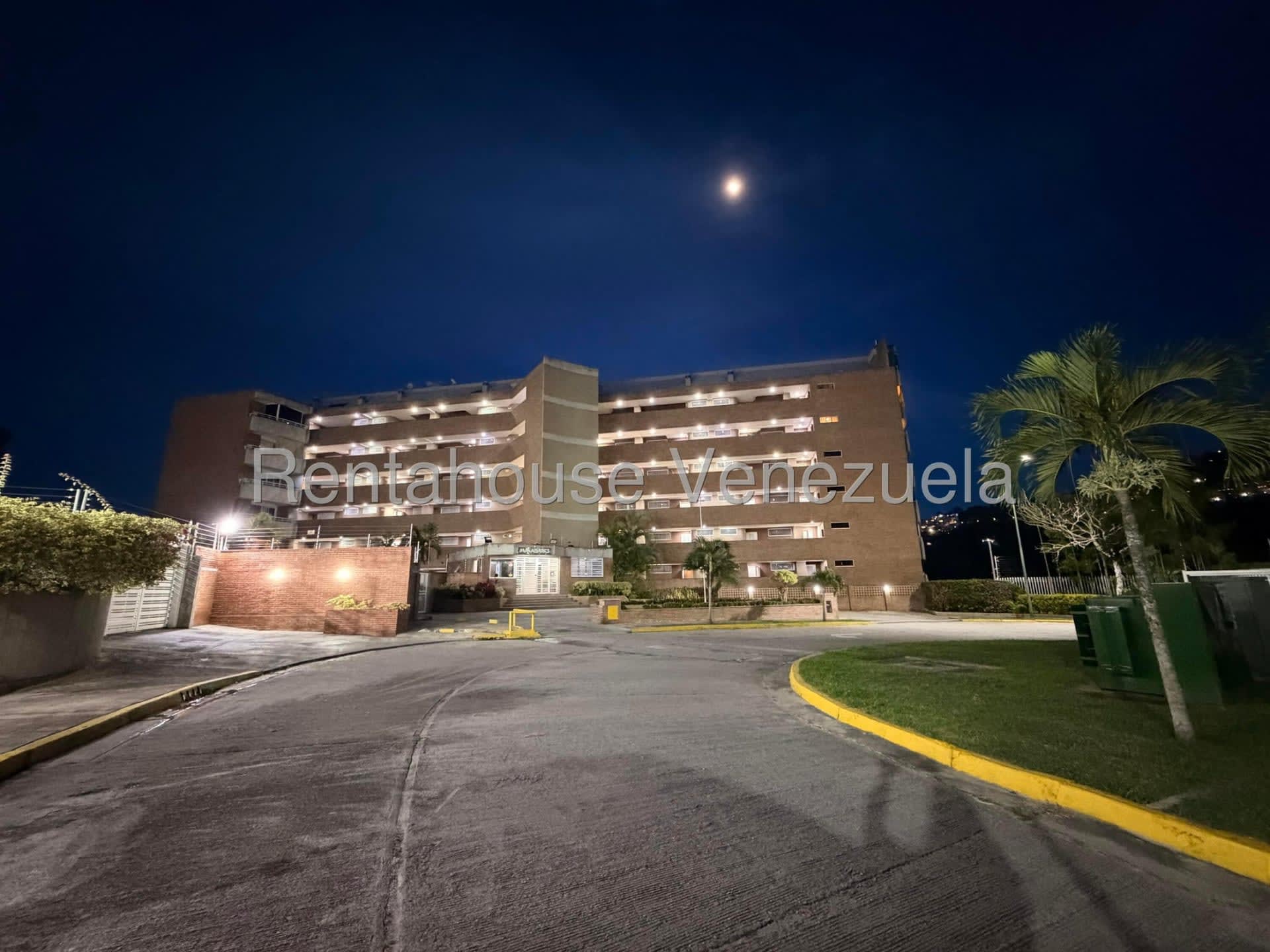 Apartamento en alquiler en Caracas (Lomas del Sol), foto 1 de 12