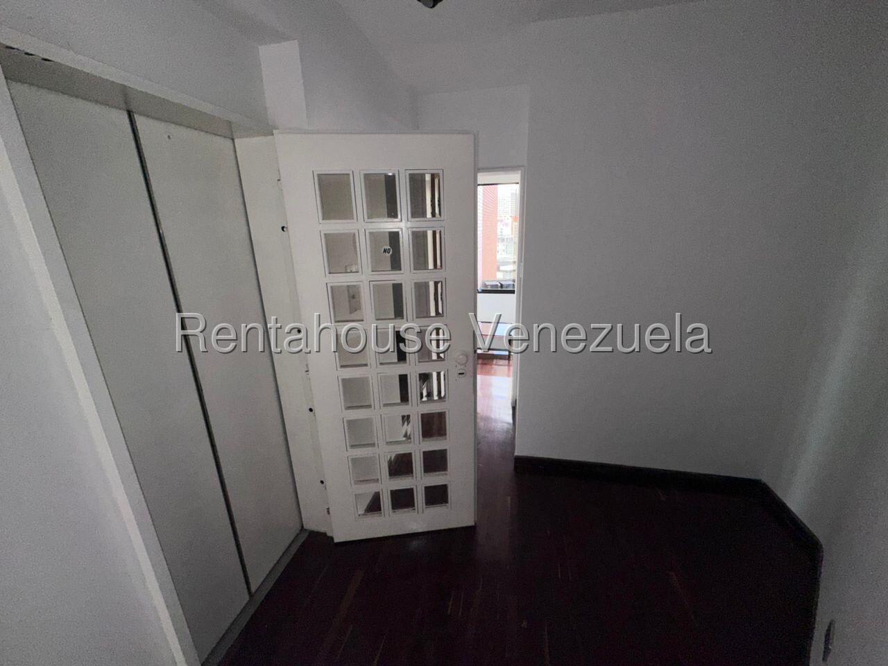 Apartamento en venta en Caracas (La Florida), foto 2 de 12