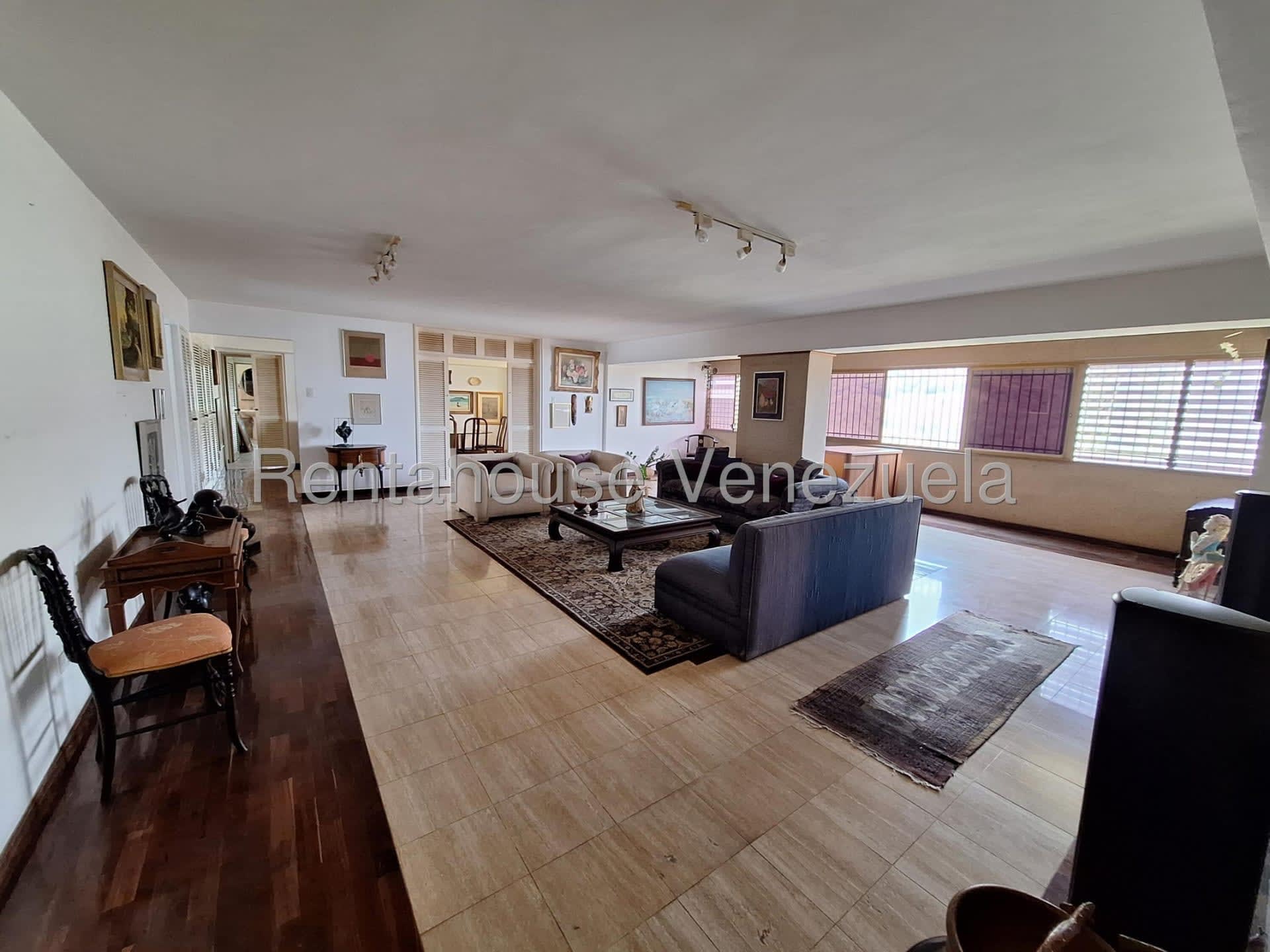 Apartamento en venta en Caracas (Los Naranjos del Cafetal), foto 5 de 12