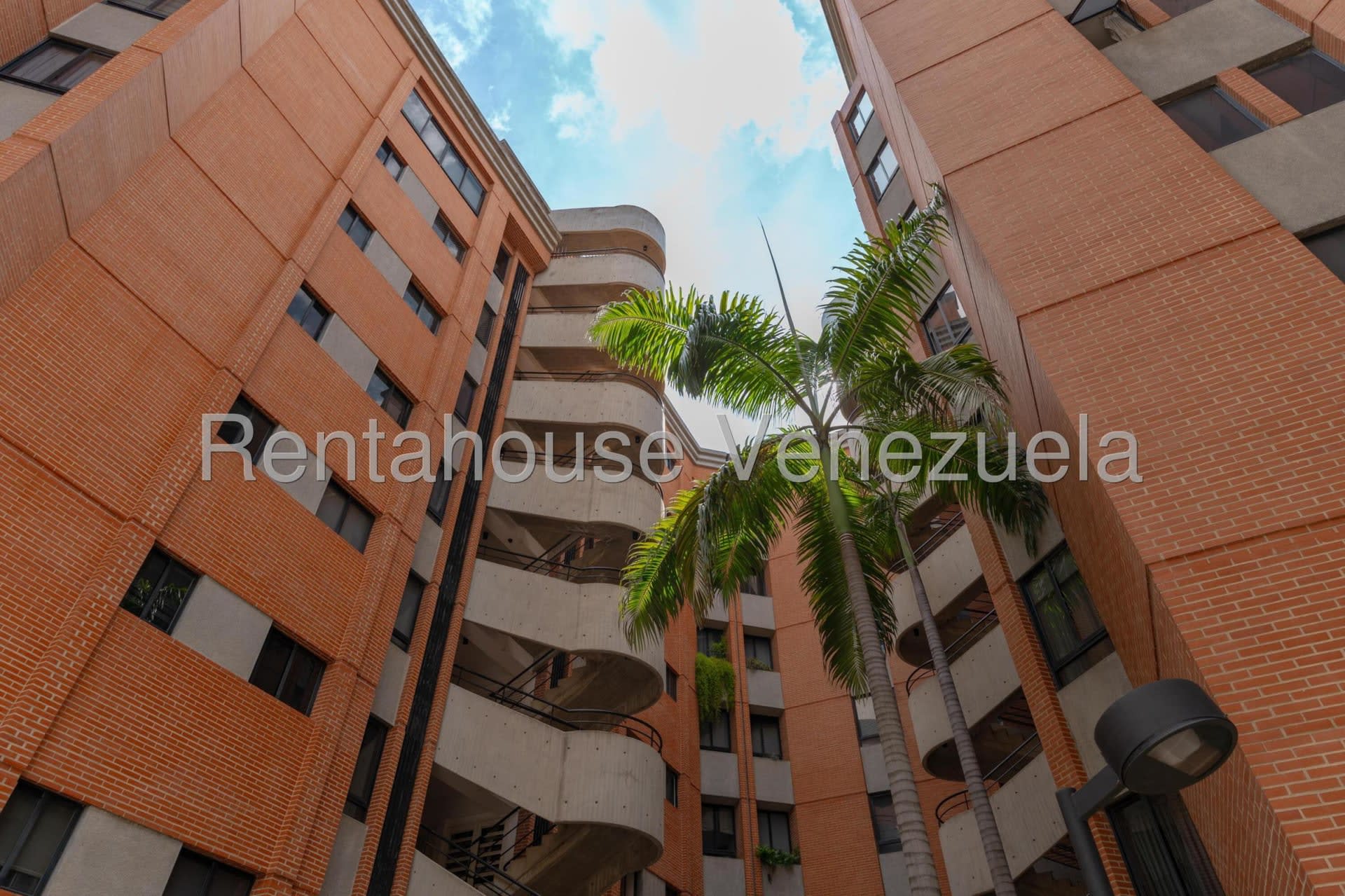 Apartamento en venta en Caracas (Lomas de Las Mercedes), foto 1 de 12