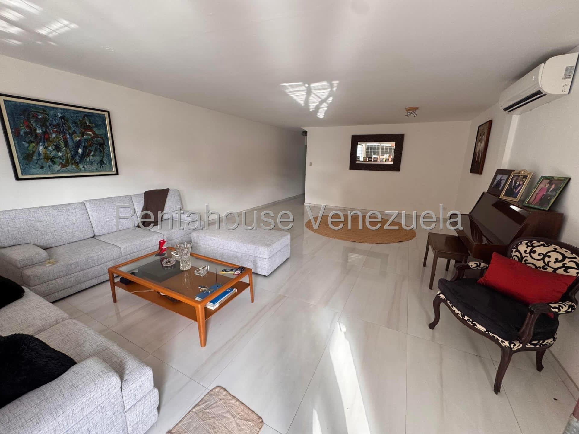 Casa en alquiler en Caracas (Los Chorros), foto 3 de 12