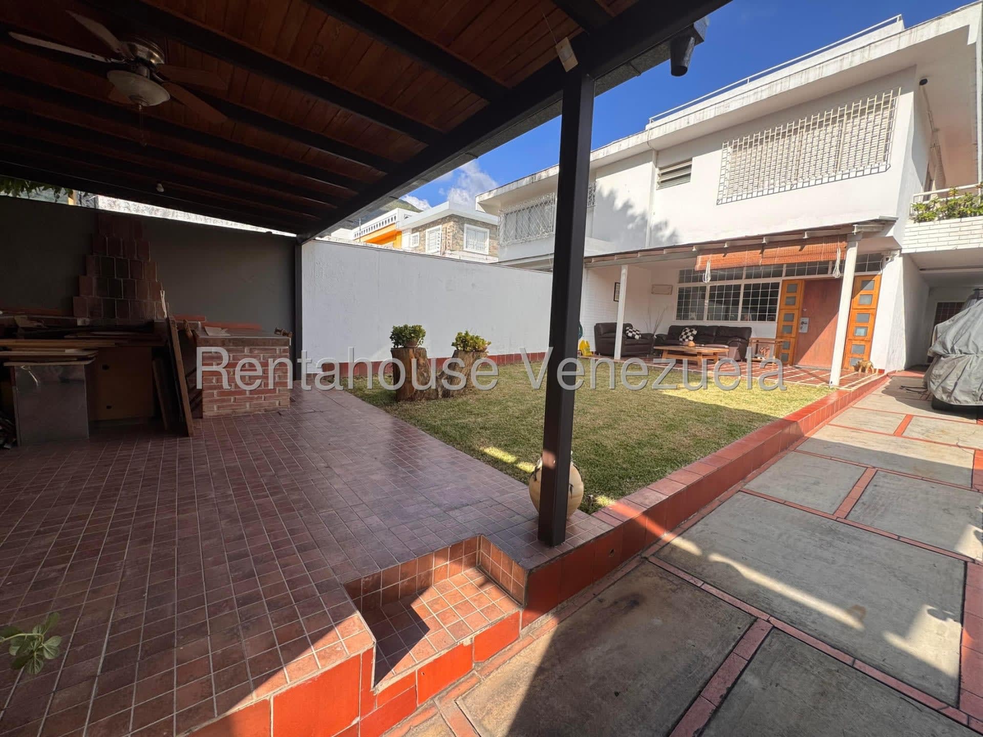 Casa en alquiler en Caracas (Los Chorros), foto 2 de 12