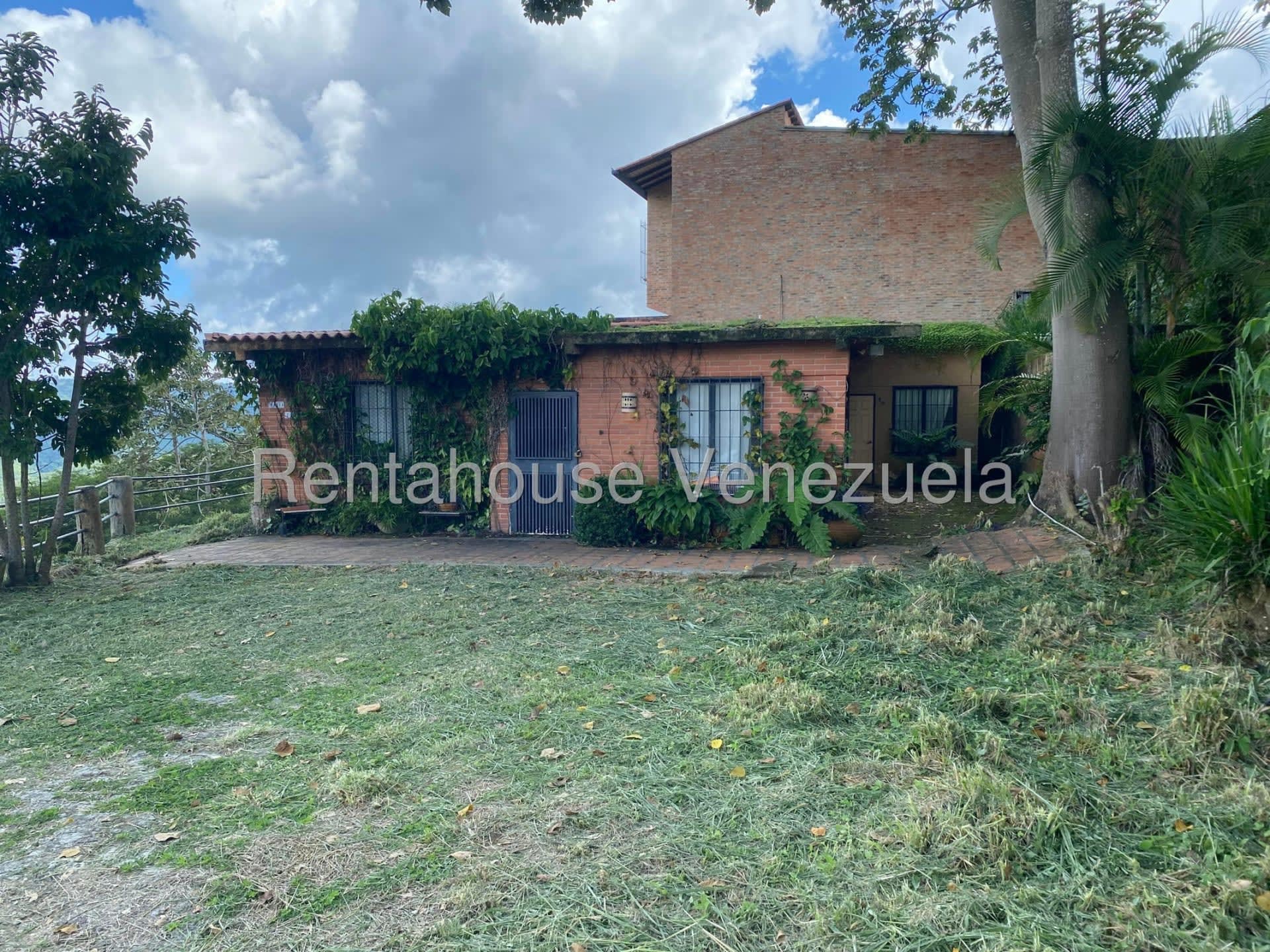 Casa en alquiler en Caracas (Caicaguana), foto 1 de 12