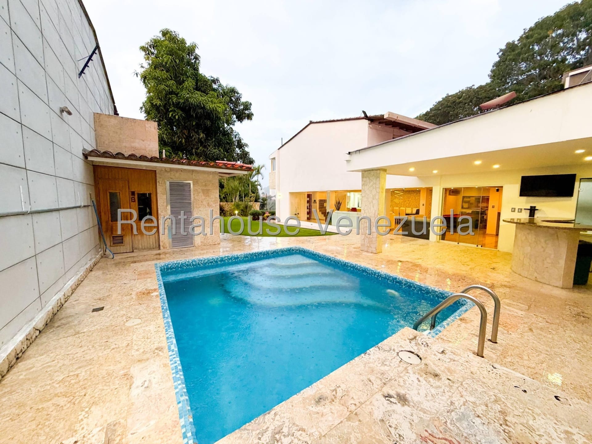 Casa en venta en Caracas (Santa Ines), foto 1 de 12