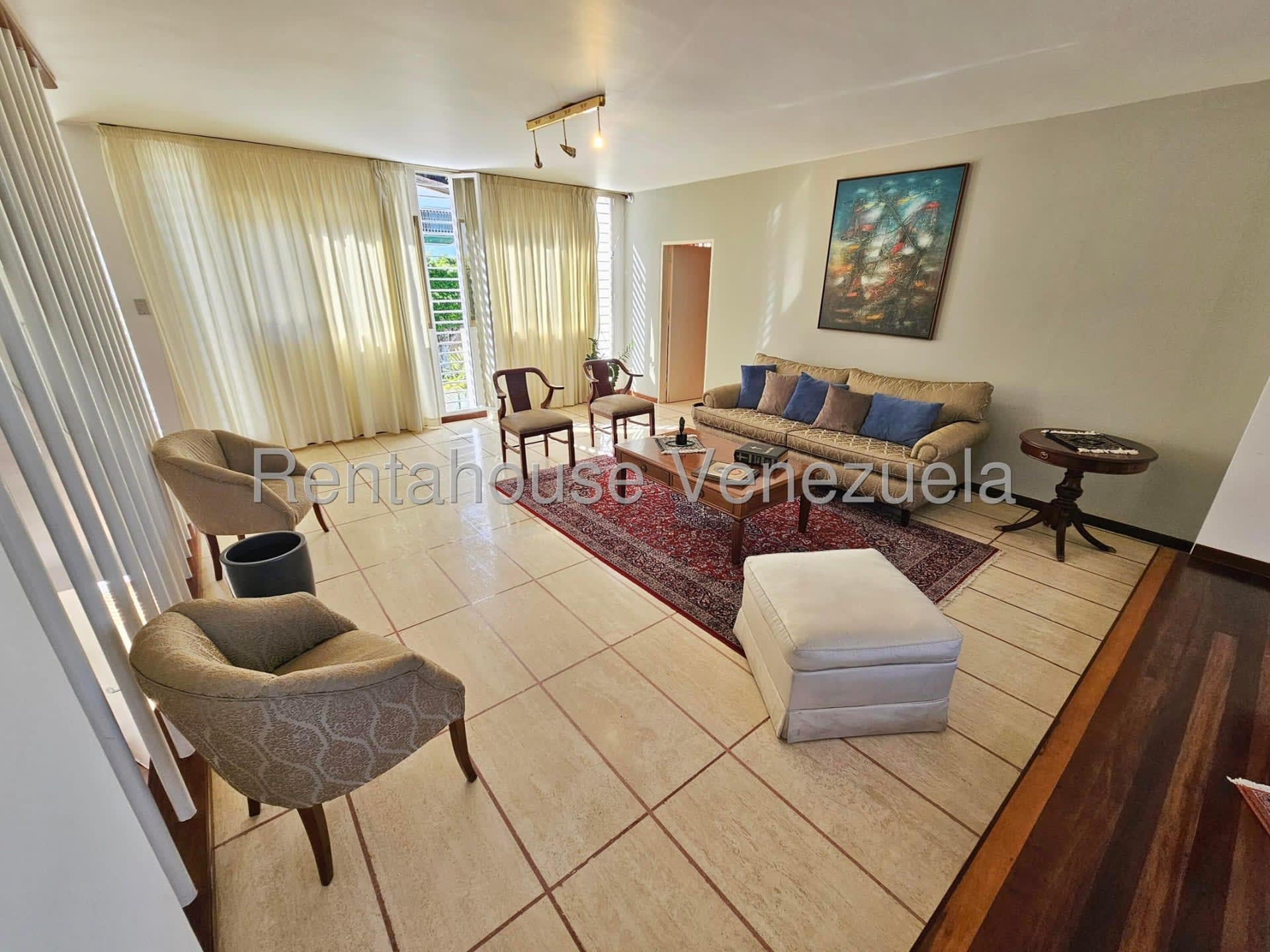 Casa en venta en Caracas (Los Naranjos del Cafetal), foto 3 de 12