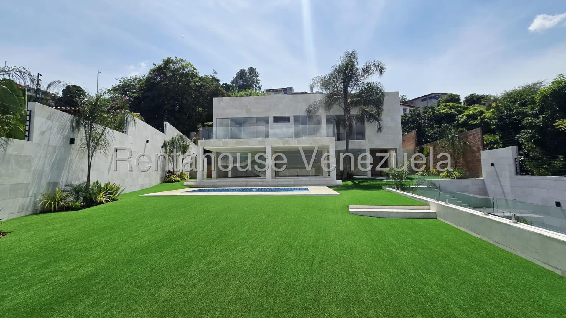 Casa en venta en Caracas (Prados del Este), foto 2 de 12