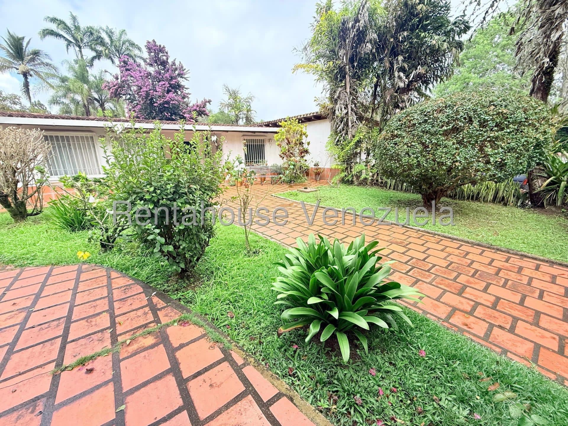 Casa en venta en Caracas (La Lagunita Country Club), foto 4 de 12