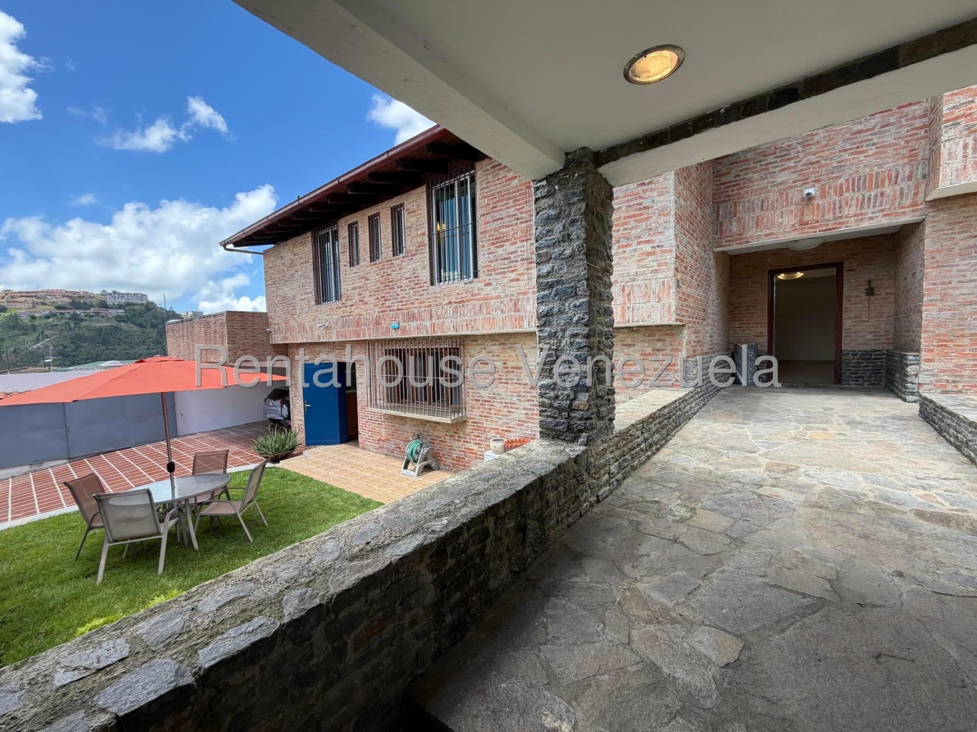 Casa en venta en Caracas (La Lagunita Country Club), foto 4 de 12