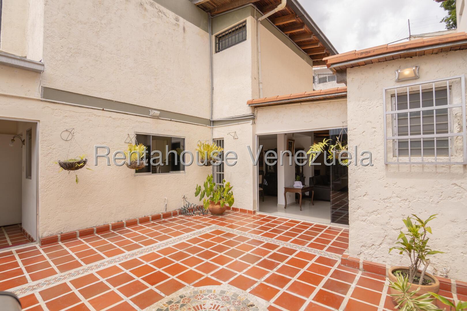 Casa en venta en Caracas (Santa Sofia), foto 3 de 12