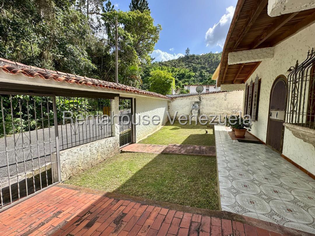 Casa en venta en Caracas (La Boyera), foto 2 de 12