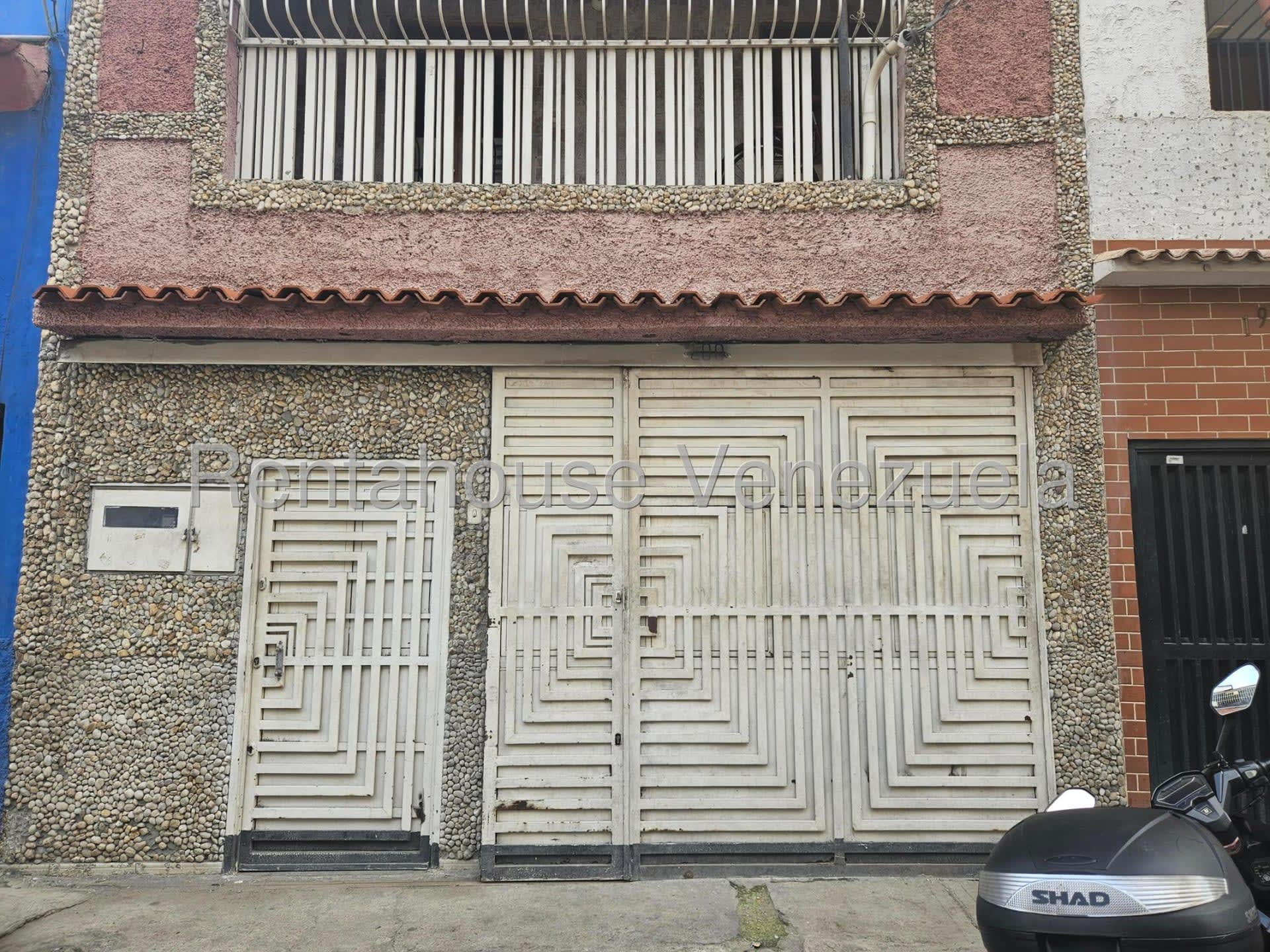 Casa en venta en Caracas (Parroquia San Agustin), foto 2 de 12