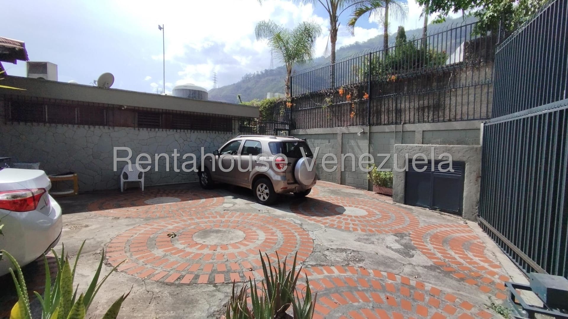 Casa en venta en Caracas (Lomas de San Rafael de La Florida), foto 5 de 12