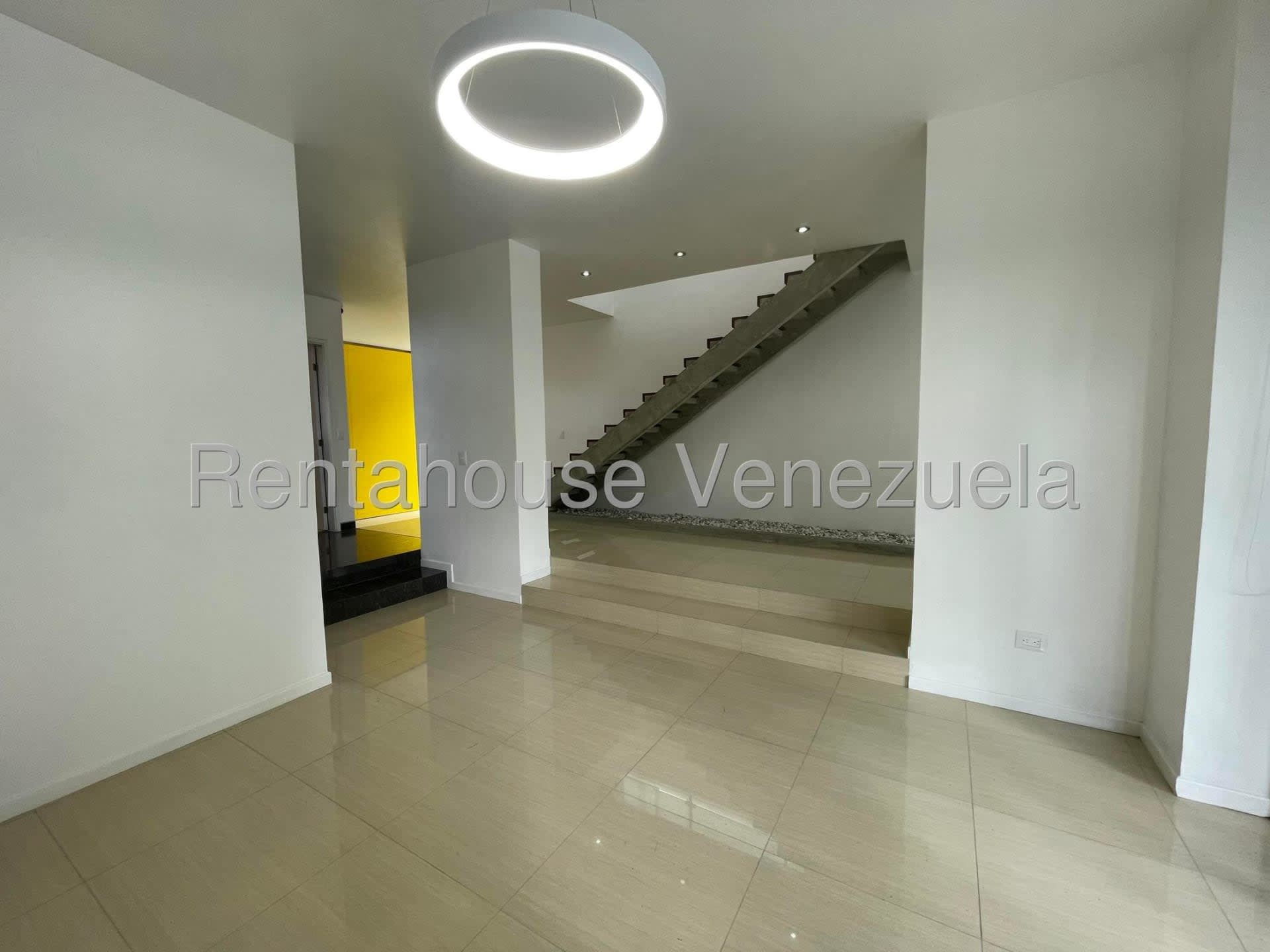 Casa en venta en Caracas (La Castellana), foto 2 de 12
