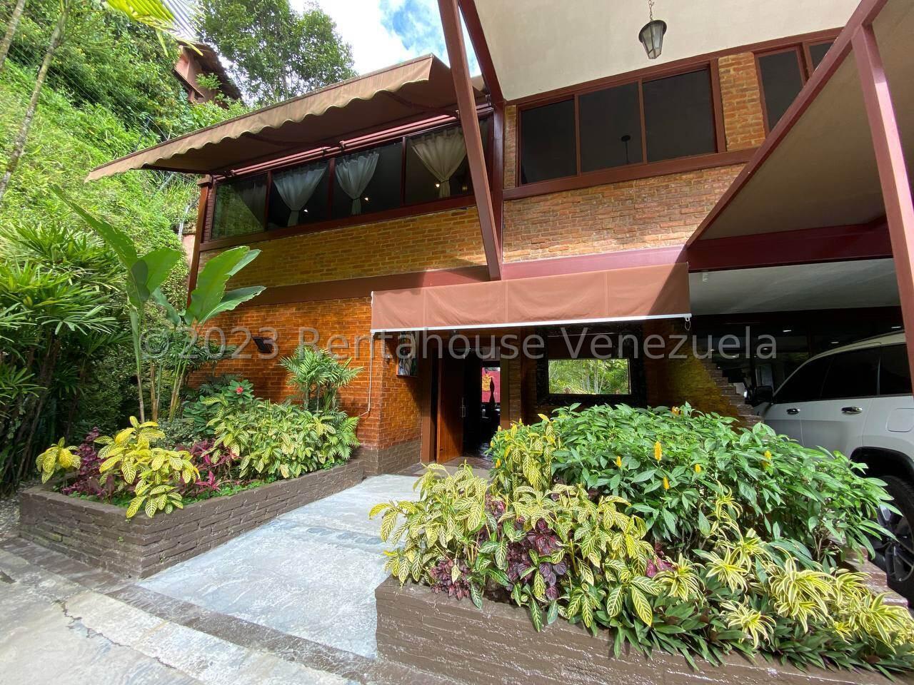 Casa en venta en Caracas (La Lagunita Country Club), foto 2 de 12